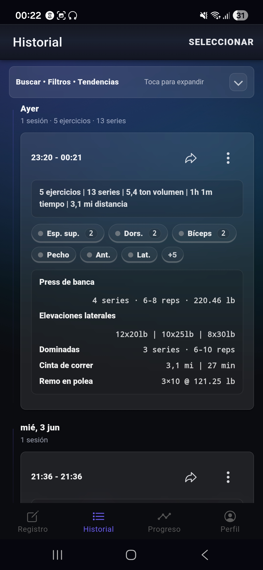 Pantalla History de Fi7Note con la nota de entrenamiento guardada como entrada reutilizable.